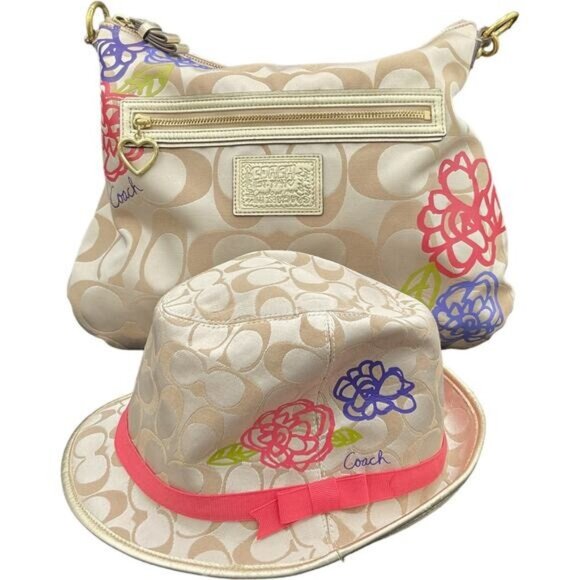 Coach Poppy Daisy Set: Floral Signature Hobo Bag & Matching  display picture 3